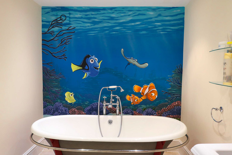 Finding Nemo bathroom mural