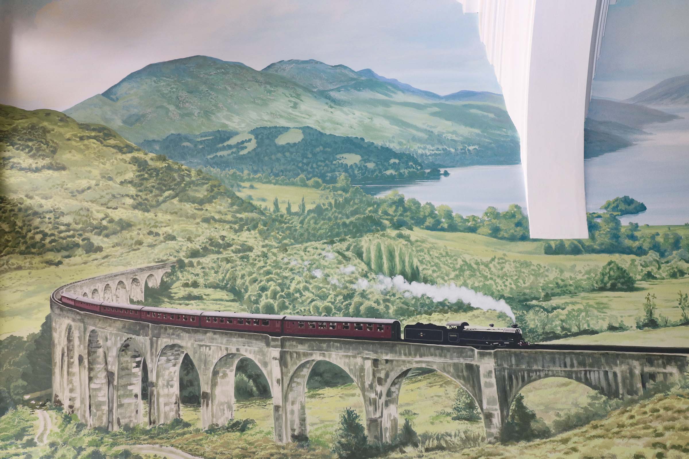 Pevery Hall Glenfinnan Viaduct and 'Hogwarts Express' mural