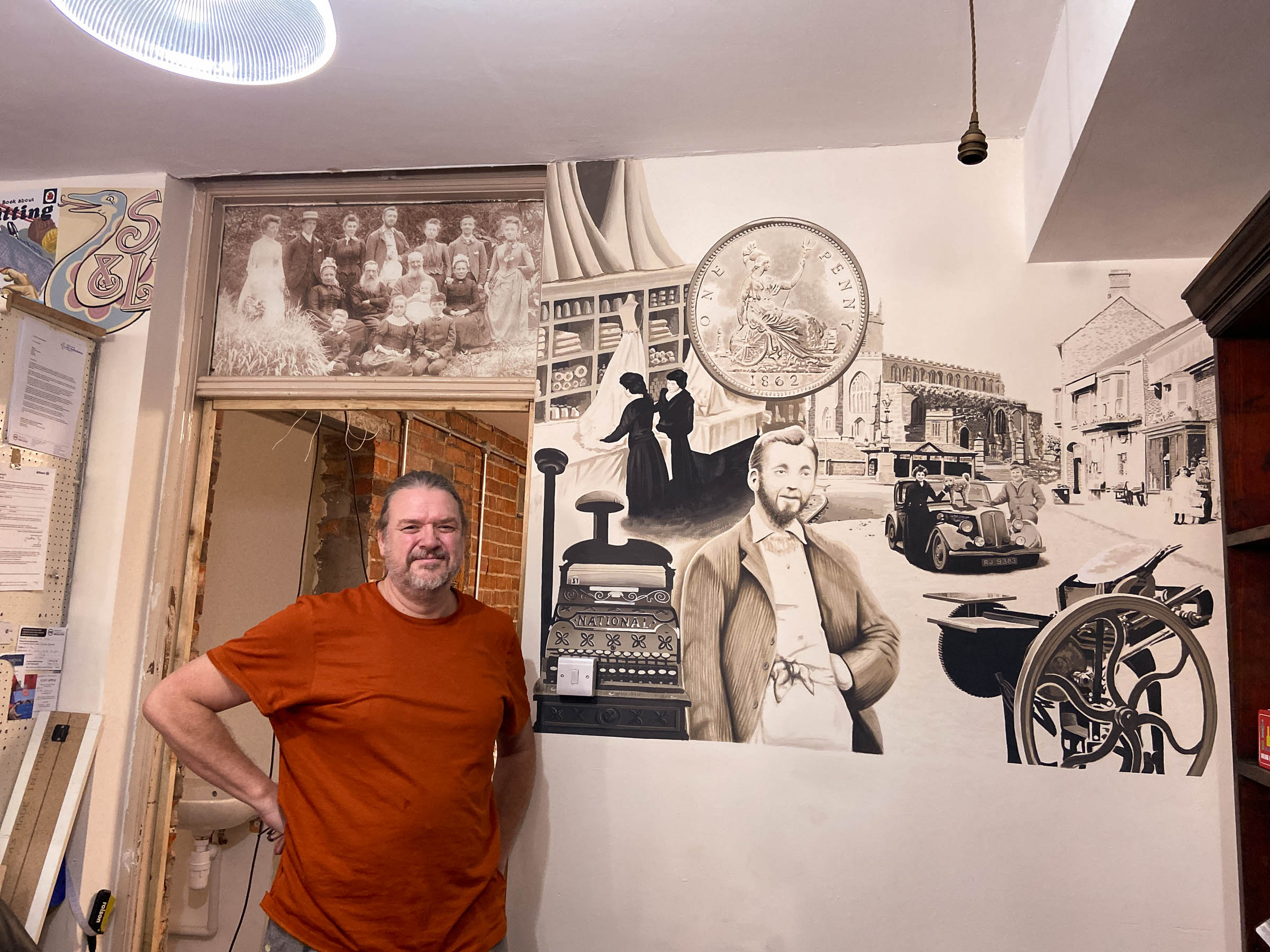 Williams of Audlem Mural - with artist Neil Wilkinson-Cave