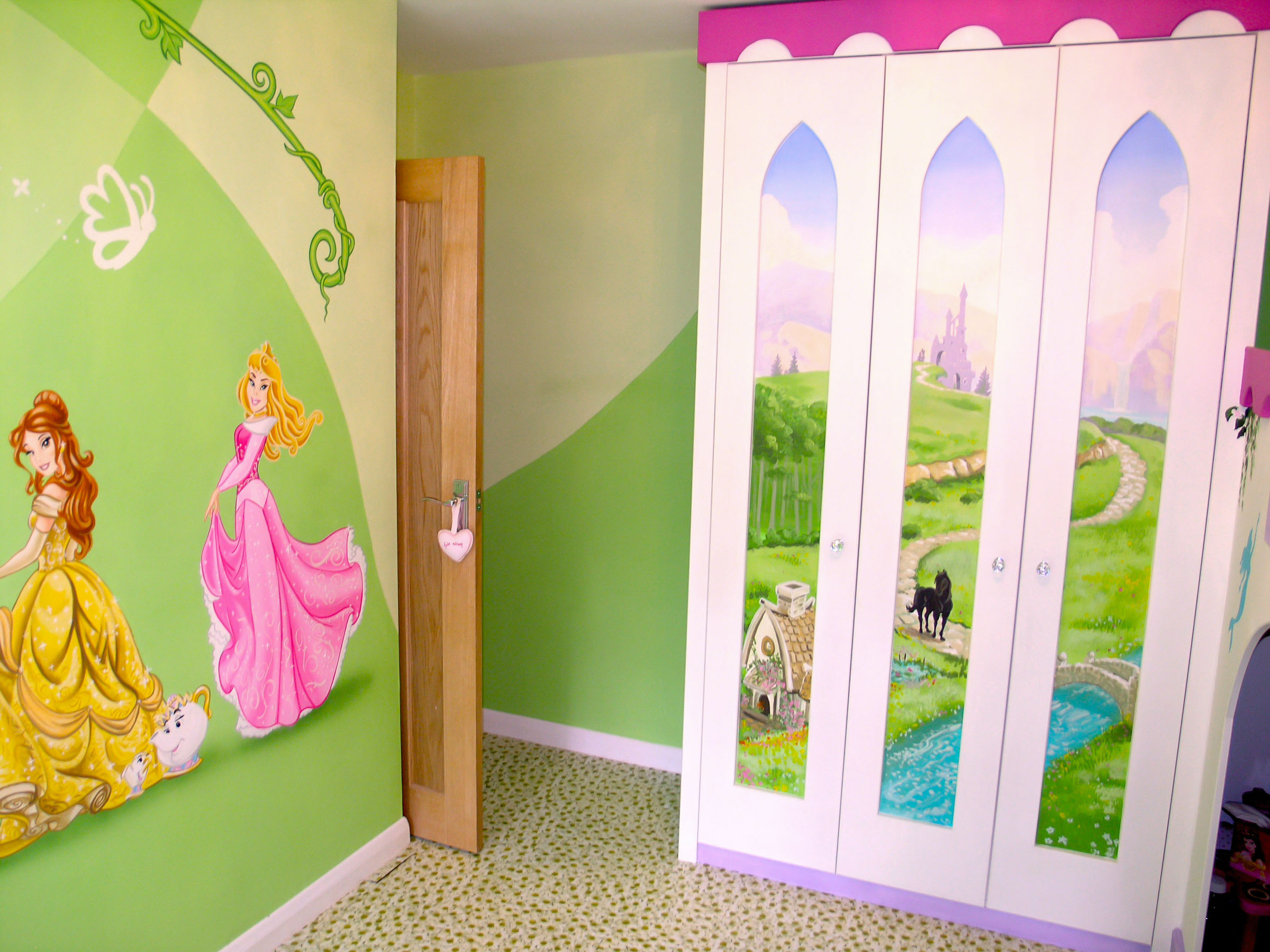Girls' Bedroom Mural corner with door and wardrobe